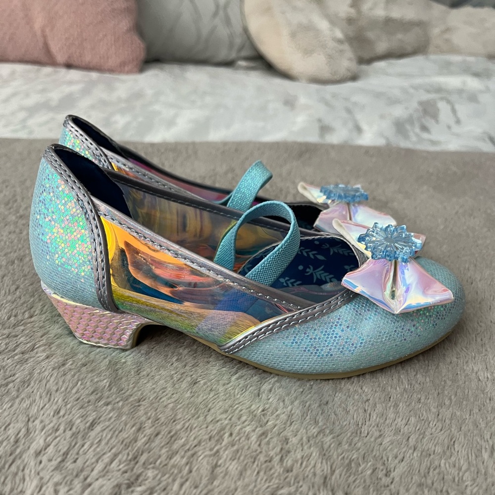 Size 11 Girls Cinderella Slippers